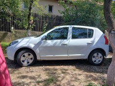 Dacia Sandero 1.2 Full Option