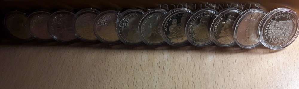 Lot complet 12 monede comemorative 50 bani 2010 2019 Romania! | Okazii.ro
