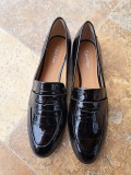 Pantofi Dama Calvin Klein Piele Neagra Lacuita, Marimea 39, Model Versatil Elegant/Casual