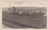 Dicios&acirc;nmărtin (T&acirc;rnăveni) &ndash; fabrica de sticlă, carte poștală interbelică circulată