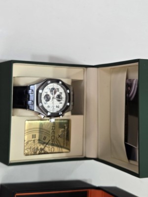 Ceas Fredric deosebit foto