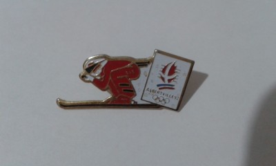 INSIGNA SCHIOR JOCURILE OLIMPICE DE IARNA ALBERTVILLE 1992 foto