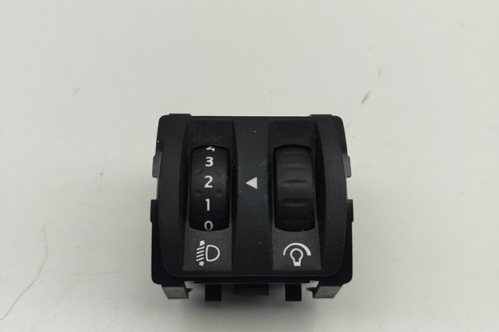 Comutator de reglare &icirc;nălțime faruri RENAULT ZOE BFM_ 2015 OEM: 251900567R 31293315