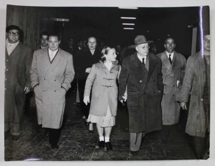 PALMIRO TOGLIATTI SOSIND LA CONGRESUL AL VIII - LEA AL P.C.I. , ROMA , FOTOGRAFIE DE PRESA , 1956