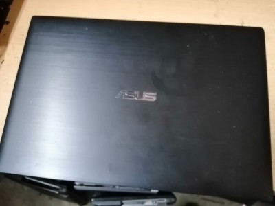 Capac display Asus P250, P250L ---- A179 foto