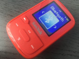 MP3 SANDISK CLIP PLUS SPORT 16 GB CU BLUETOOTH CU DEFECT LA DISPLAY.CITITI ANUNT, 16GB, Rosu