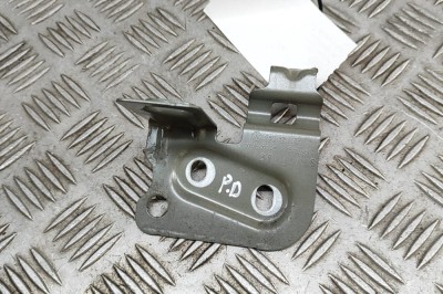 Suport aripa dreapta față VW TOUAREG CR7 2023 OEM: 760821168 30907240 foto