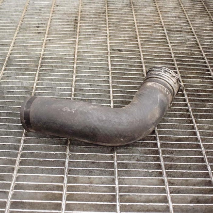 Furtun intercooler dreapta TOYOTA VERSO _R2_ 2013 OEM: 130410 | 10809324