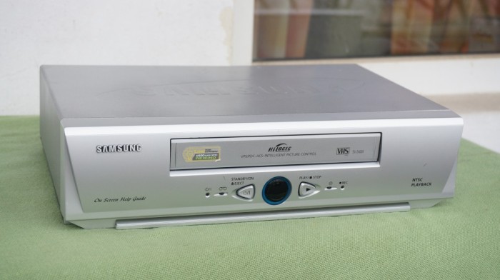 Video recorder VHS Samsung SV-2400X