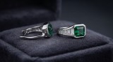 Cercei Creole din Argint 925 cu Smarald Emerald Cut si Cristale Baguette