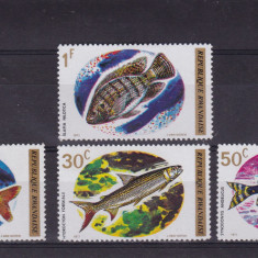 RWANDA 1973 FAUNA MARINA PESTI SERIE MNH