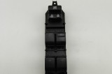 Buton geam ușă dreapta față TOYOTA LAND CRUISER _J15_ 2019 OEM: 84040-60240 30336082