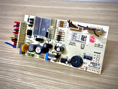 Placa electronica combina frig Arctic Beko 4326993085 / R20 foto