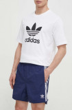 Cumpara ieftin Adidas Originals pantaloni scurți bărbați, culoarea bleumarin IB9952