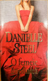 O femeie implinita, Danielle Steel