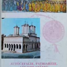 Autocefalie, patriarhie, slujire sfanta (cu autograful si dedicatia Patriarhului Teoctist)