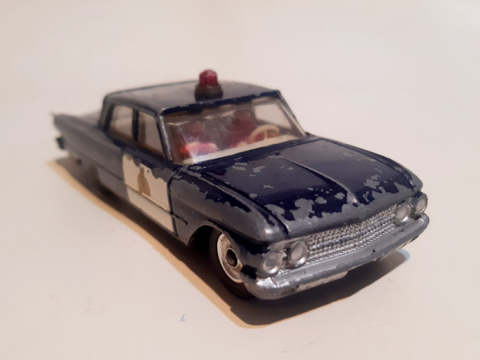 Ford Fairlane, Dinky