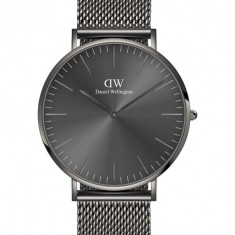 Daniel Wellington ceas barbati, culoarea gri