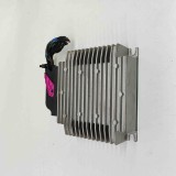 Amplificator de sunet TESLA MODEL X 2020 OEM: 1004833-10-A