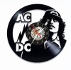 Ceas de perete decorativ AC/DC, realizat din disc de vinil upcycled, model Rock/Angus Young, negru, 30 cm