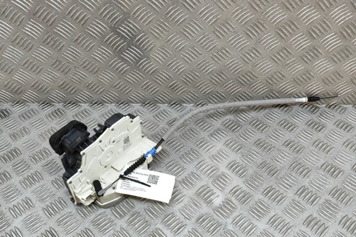 &Icirc;ncuietoare ușă dreapta față AUDI E-TRON GT 2022 OEM: 4K2837016H 30763716