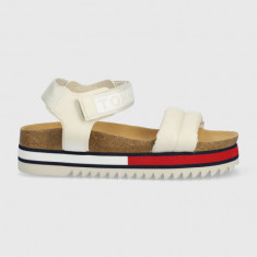 Tommy Jeans sandale FLAG OUTSOLE SANDAL femei, culoarea bej, cu platforma, EN0EN02122