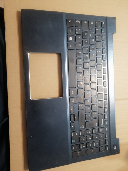 carcasa palmrest tastatura Samsung np870z5g-x02at NP880Z5E 870Z5E 770Z5E 780Z5E