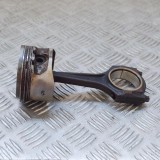 Piston OPEL ASTRA G Hatchback F48_, F08_ 2000 OEM: 90570678 3948180