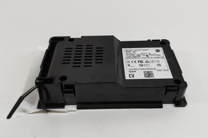 Stație de &icirc;ncărcare wireless KIA EV6 CV 2023 OEM: 95560-CV000 21854880