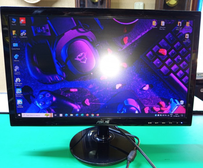 Monitor LED ASUS 19.5&quot; Wide DVI VGA VS207NE