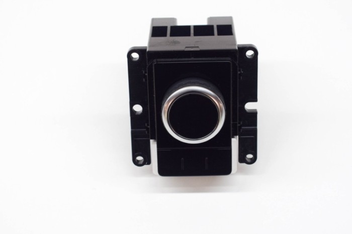 Panou de butoane LAND ROVER DISCOVERY V L462 2021 OEM: M8E2-14D022-CA,MK83-14D024-DA,M8E2-14B596-CA | 14881983