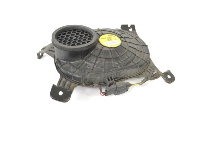 Subwoofer JAGUAR E-PACE X540 2019 OEM: J9C3-18808-AB 13659074