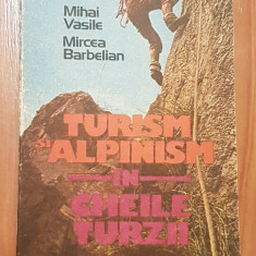 Turism si alpinism in Cheile Turzii de Mihai Vasile + harta