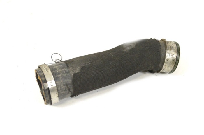 Furtun intercooler VW TOUAREG 7P5 2017 OEM: 7P0145943B 13901106
