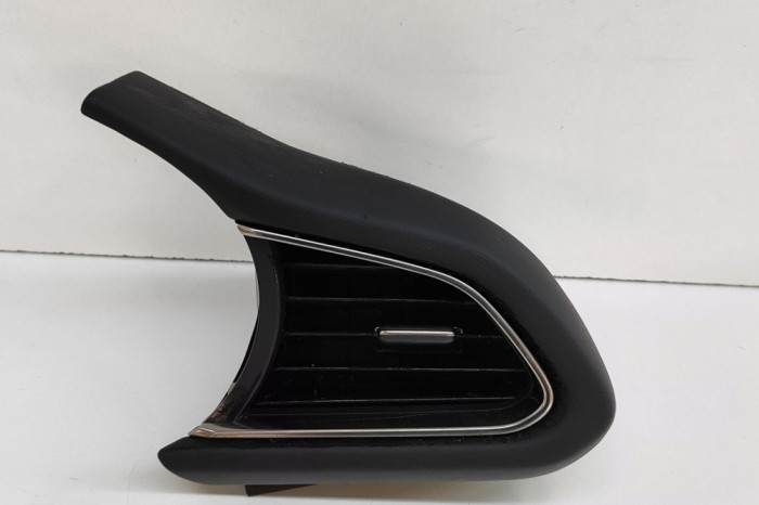 Gura de ventilație planșa de bord MAZDA CX-30 DM 2023 OEM: D41S-64732,DFR7-64-730A-02 29509364