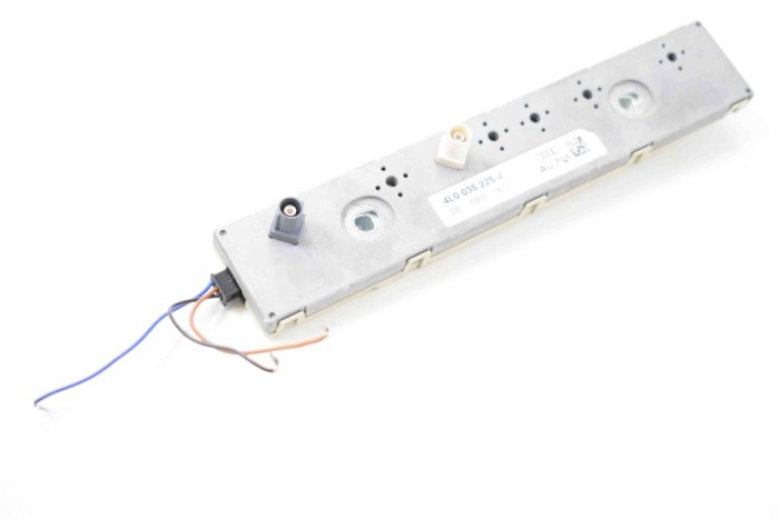Amplificator de antena AUDI Q7 4L 2007 OEM: 4L0035225J