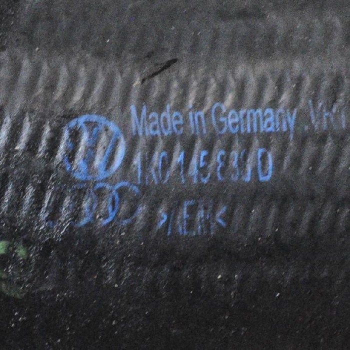 Furtun intercooler st&acirc;nga VW GOLF V 1K1 2005 OEM: 1K0145838D 2501277