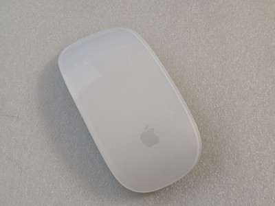 Mouse Apple Magic Gen 2, A1657, 1300 DPI, 2 butoane, Lightning port, White foto