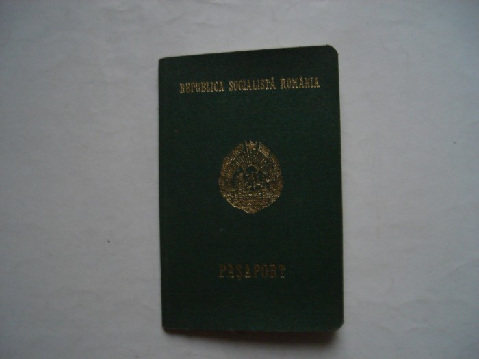 Pasaport RSR emis in anul 1984