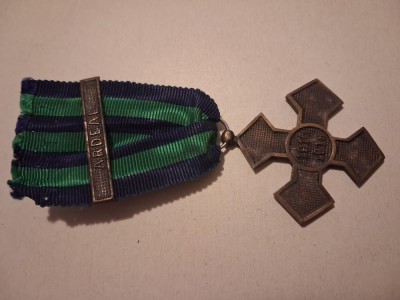 Crucea Comemorativa 1916 - 1918 - Ardeal. foto