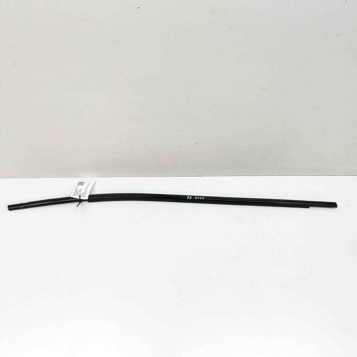 Chedar geam ușă dreapta față TOYOTA C-HR _X2_, _H2_ 2024 OEM: 75710-F4100