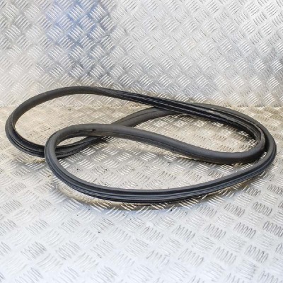 Garnitura ușă st&amp;acirc;nga spate SKODA YETI 5L 2016 OEM: 5L0867367B | 4153896 foto