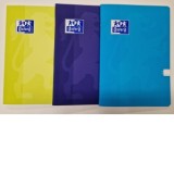 Caiet Oxford A4 60 file, hartie Optik Paper 90g/mp , PEFC, coperta laminata PP soft touch, dictando, colturi rotunjite, motiv Teenager, verde/albastru