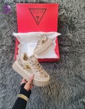 Adidasi dama Guess