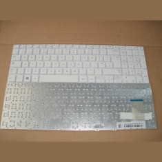 Tastatura laptop noua SAMSUNG 370R4E-S01 370R4E 370R5E 15.6” White UK