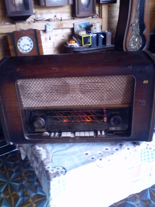 Radio vechi pe lampi Schaub-Lorenz GoldSuper W 52