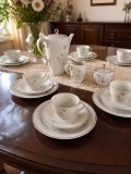 Serviciu complet ceai/cafea porțelan Bavaria Jaeger &amp; Co &ndash; 6 persoane. Stare impecabilă (de vitrină)