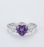Cumpara ieftin Inel din Argint 925 , zAmethyst Heart Solitaire, - Inel cu Zirconiu Violet E i Cristale Laterale
