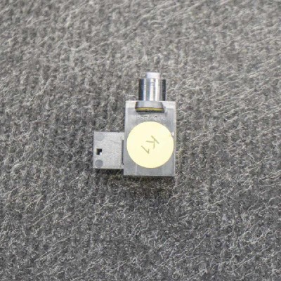 Senzor de temperatură TESLA MODEL 3 2018 OEM: 1045664-04-D | 10835846 foto