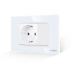 Priza Simpla si 1 Tasta Falsa cu Rama din Sticla LUXION, Standard Italian, 3M SmartElectro IntelligentHouse